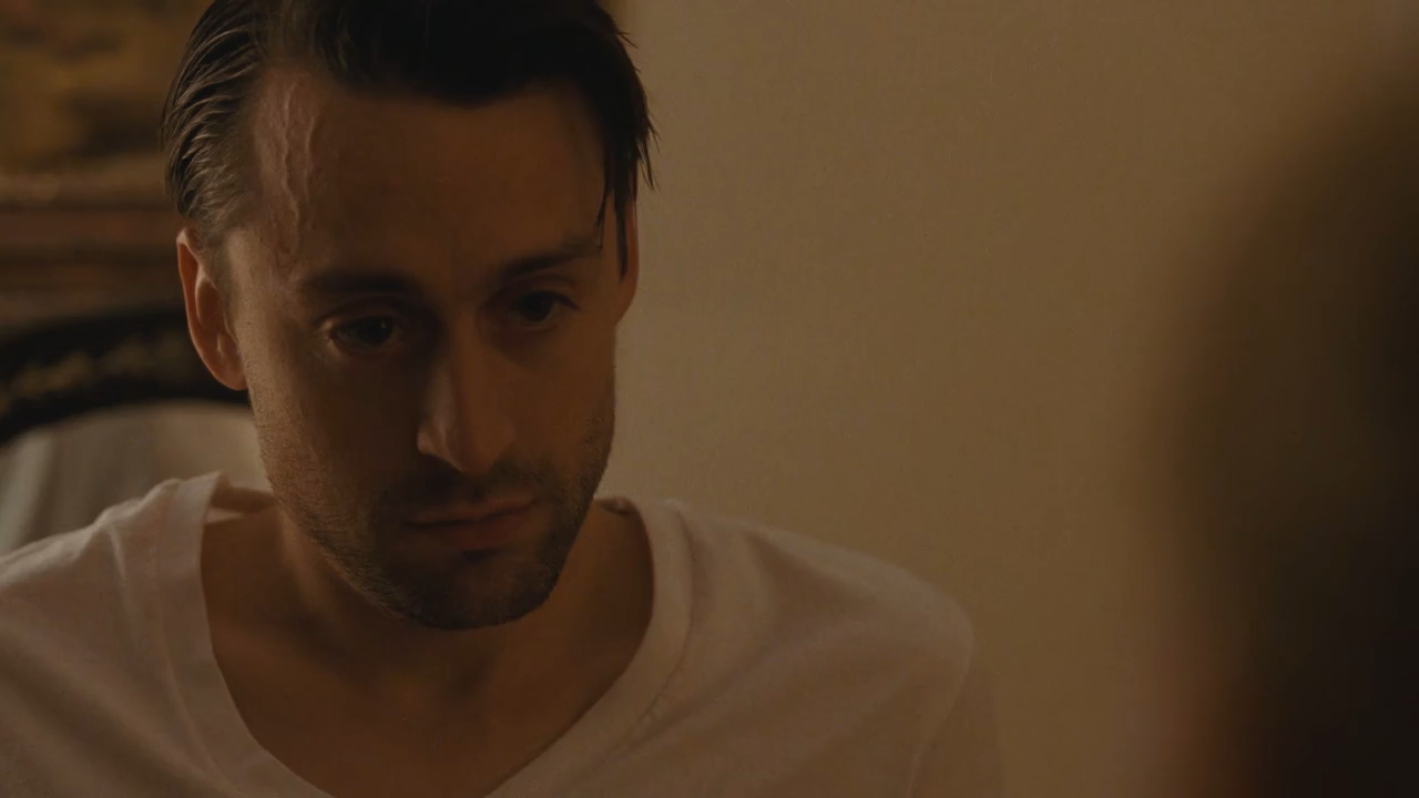 Succession 2019 BluRay Season 2 [Hindi + Tamil + Telugu + Kannada + English] 480p 720p ESub Screenshot