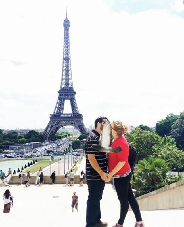 Всегда найдётся тот, кто испортит фото