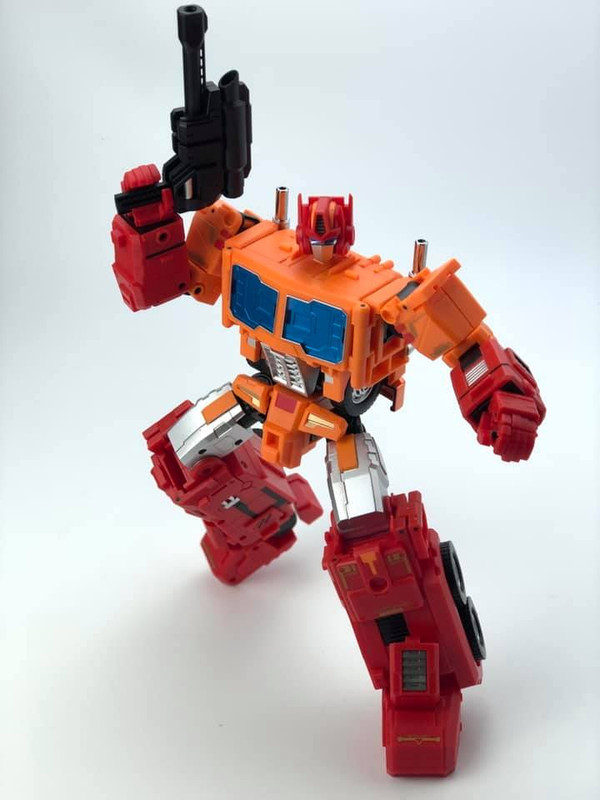MB-06D-Orange-Power-Baser-21