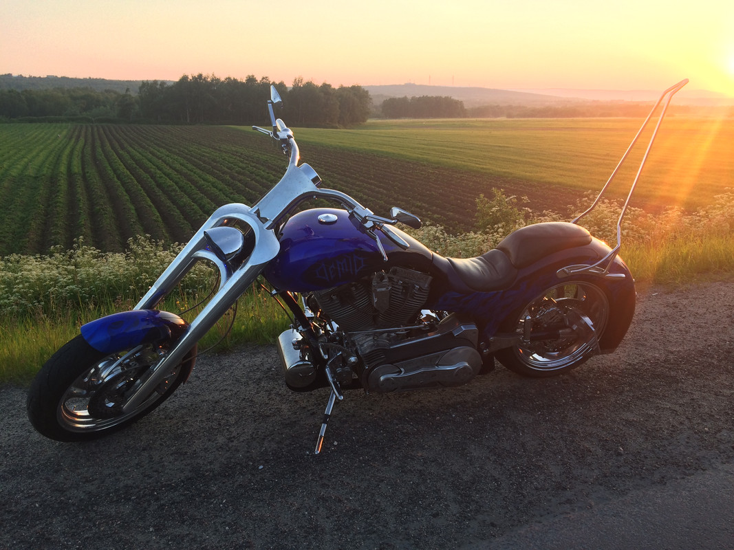 9516D3ED-3083-45A0-A991-57D2C6252B52