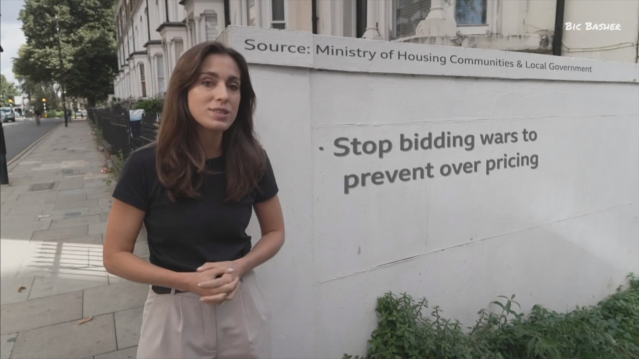BBC News at One including BBC London News_20250917_13001400.ts_snapshot_40.29.611