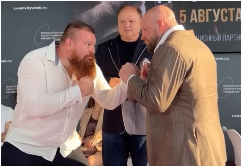 Вячеслав Дацик срещу Джеф Монсън през август