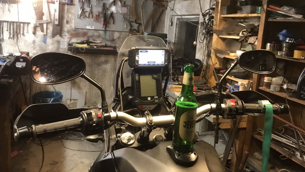 9EFB4386-30FA-45D3-A858-8B81767C54AF