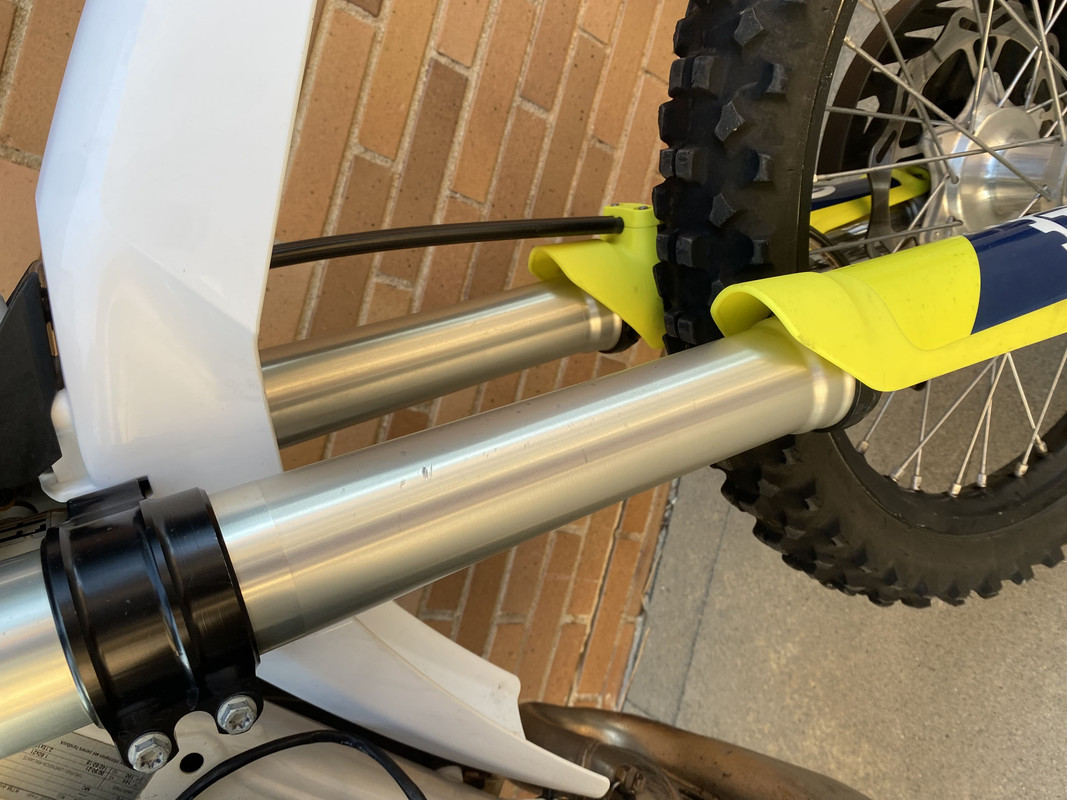 04BE6CC0-FD2C-4DEF-BA8E-85D8A06E70E3