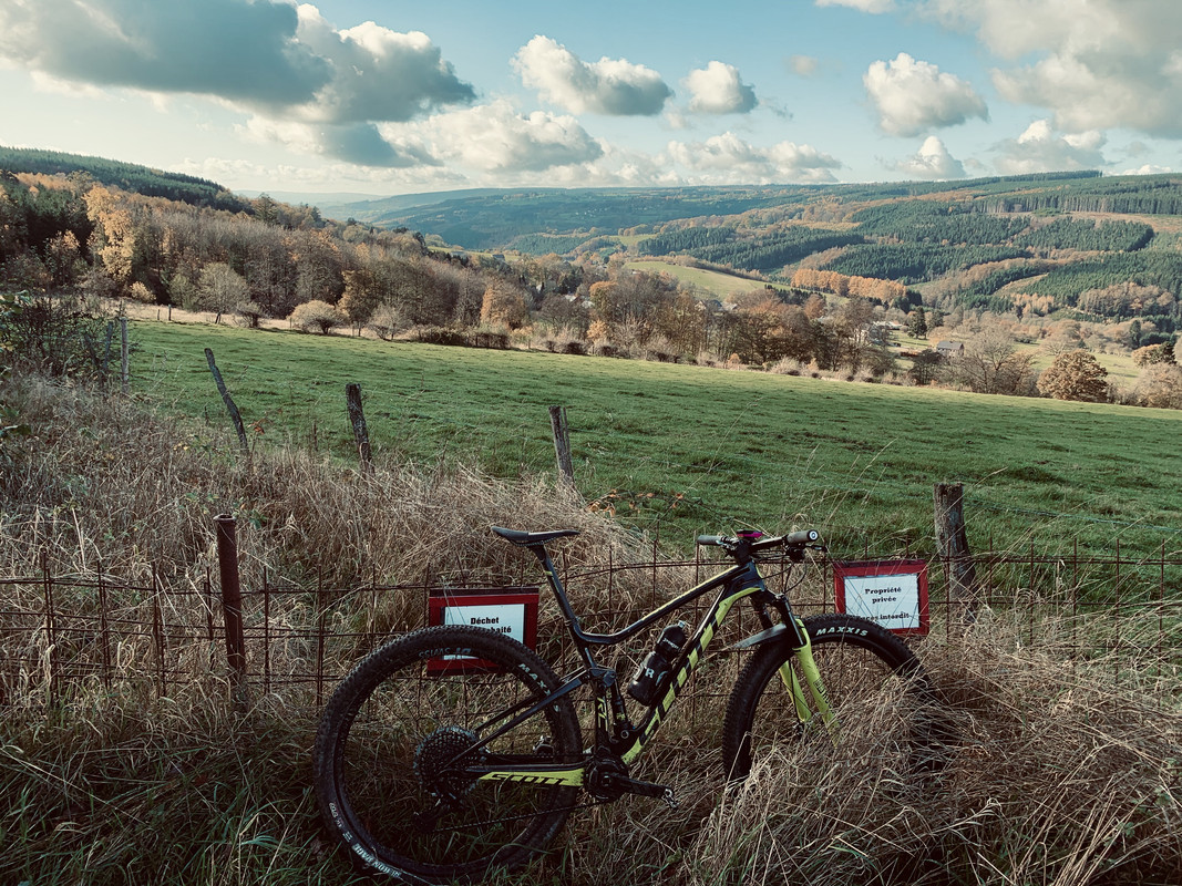 34B4EC9D-D44C-427A-BA3B-54C1FB7B6E8C_1_201_a