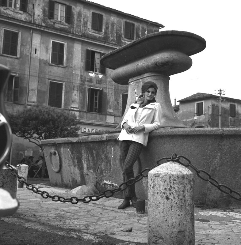 raquel_welch_g11