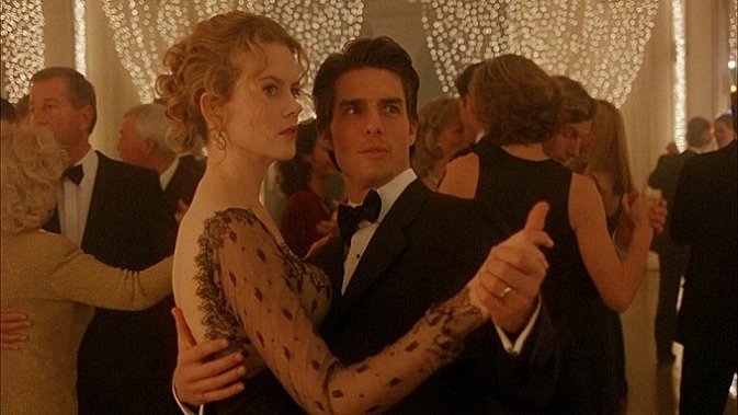EYES-WIDE-SHUT-FOTOR.jpg