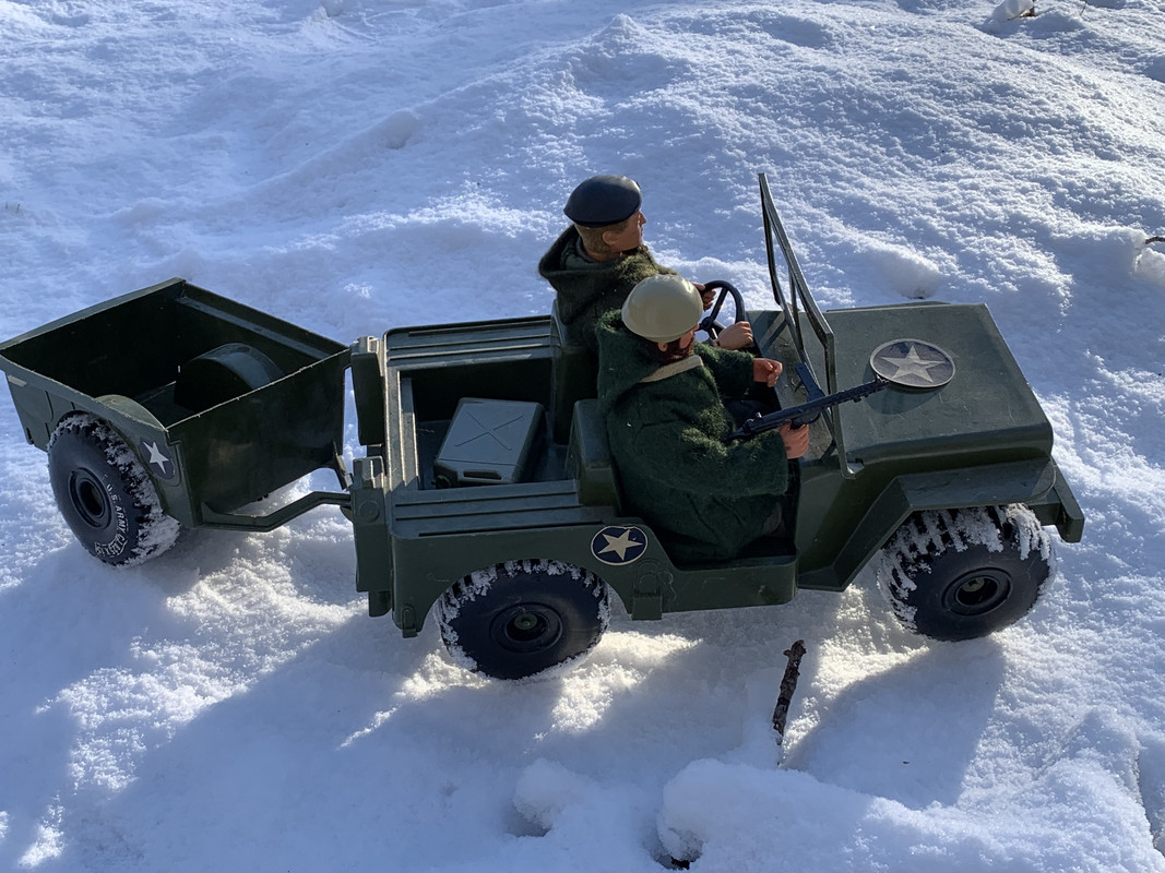 Snowy Jeep recon IMG-1057