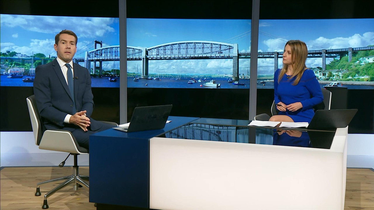 08.04 - 18.00.00 - ITV News London. The latest news in London and the....ts_snapshot_11.17_[2021.08.