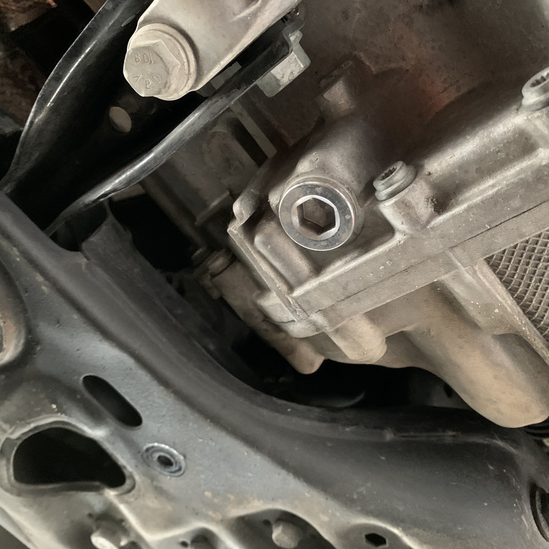 EDB4EA26-F335-465C-B70B-9D2DE7D6861A