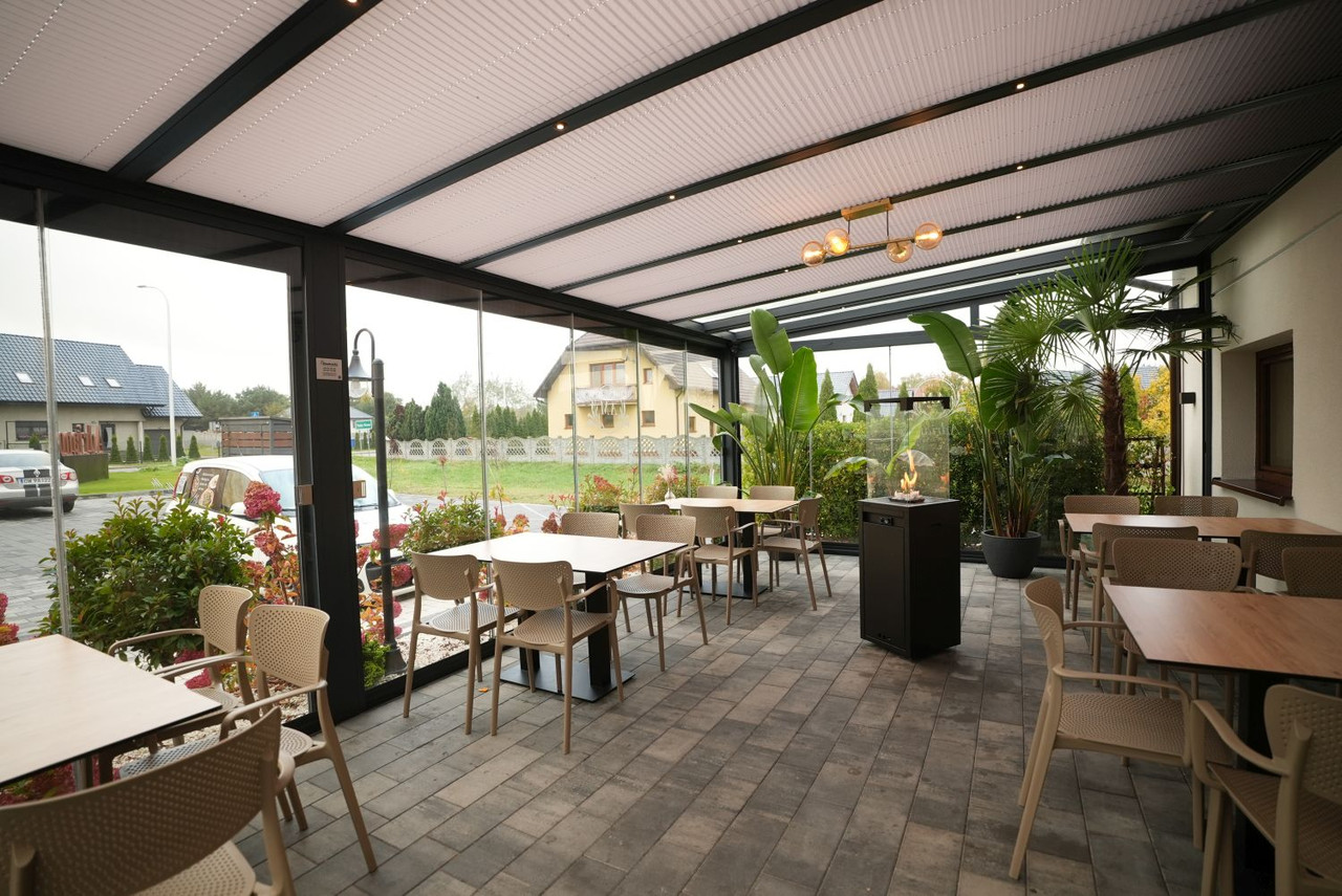 Realizacja ogrodu zimowego dla restauracji 1