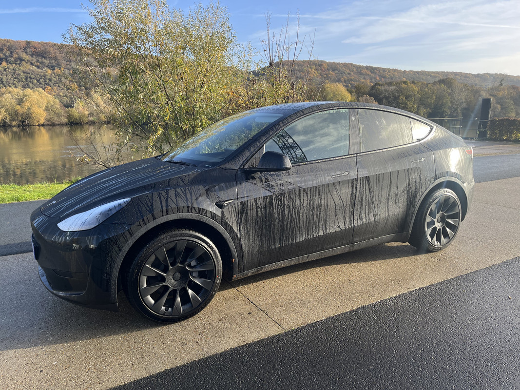 E164B810-67DC-4E26-8FB5-5366ACBA54E6