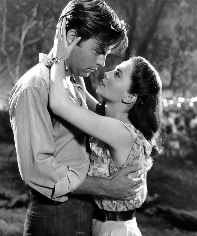 Natalie_Wood_mc17