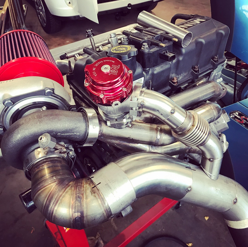 8996E591-C31A-43AA-86A1-25D31865F65D