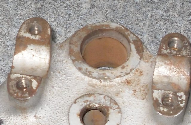 Upper steering head bearing removal?