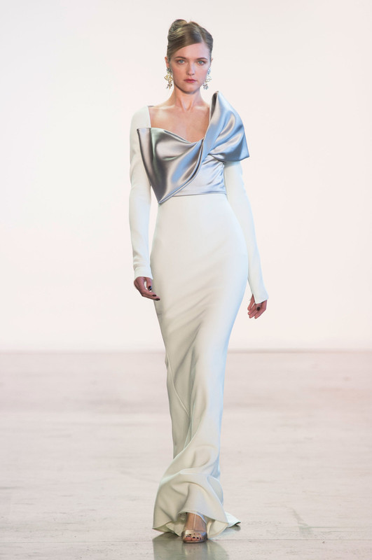 Badgley Mischka Fall 2018 DLNwCWxxZXix