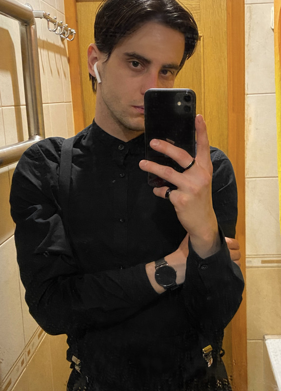 E1EC2B25-6008-4754-A193-B3F1FD2CE7FD