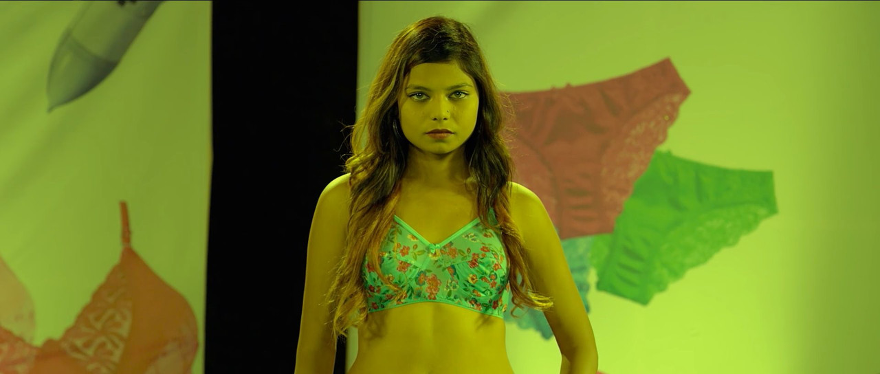 Pyar Hi Pyar 2021.1080p.AMZN.mkv_snapshot_02.38_[2021.07.09_16.44.45]