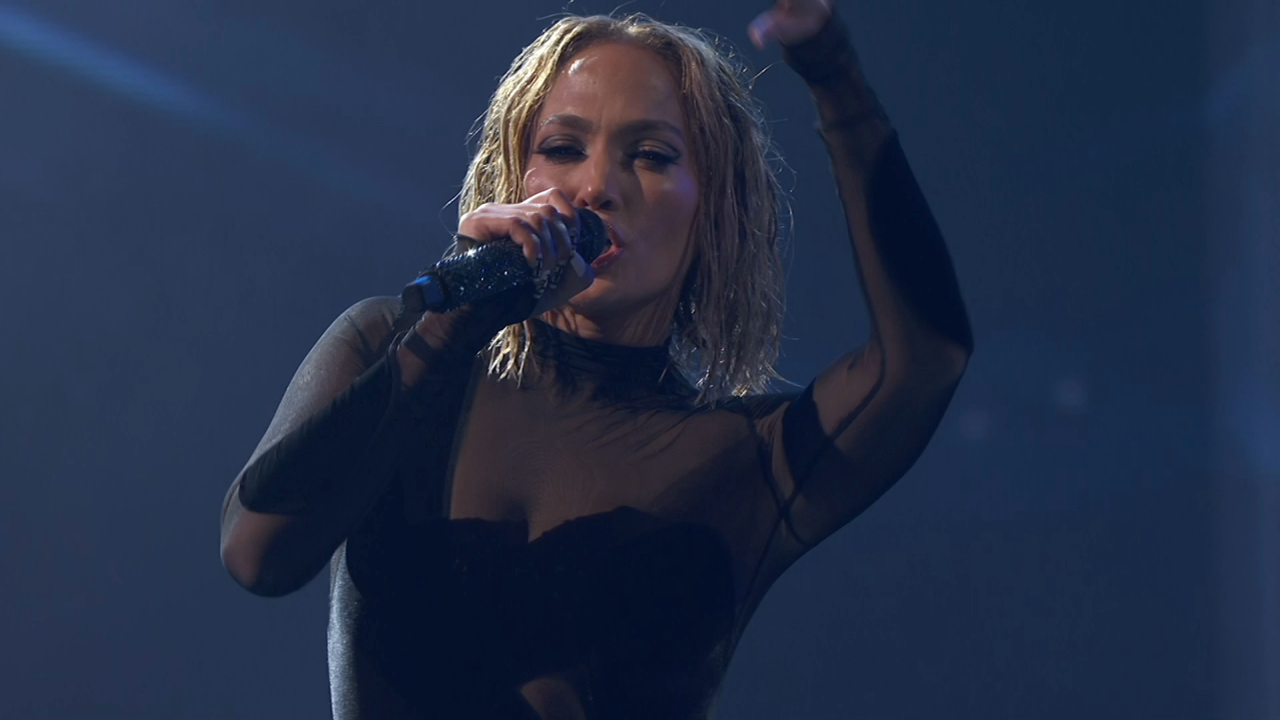 Jennifer Lopez & Maluma - Pa' Ti Lonely.ts_20201123_102210.705