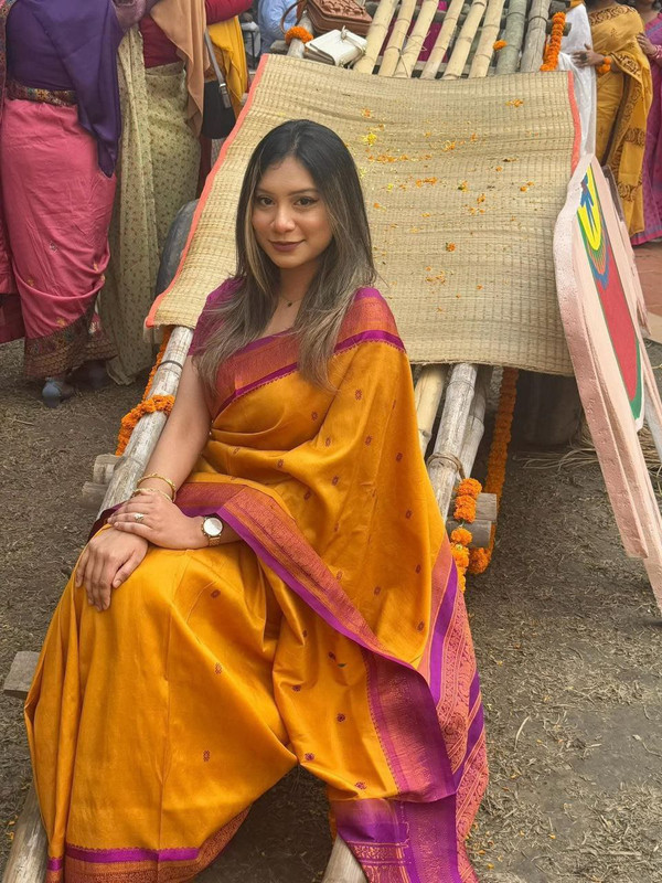 photo 4976904306590157592 y