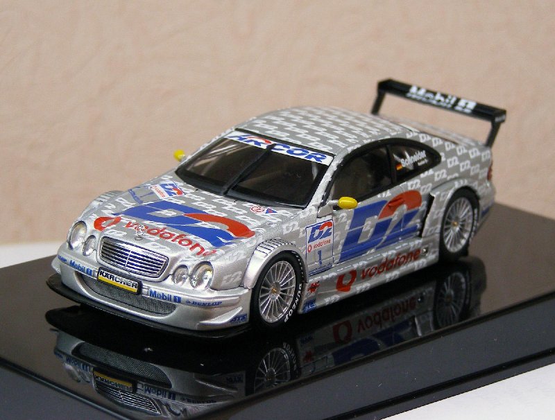 Mercedes Benz D2 DTM 2001 Schneider (1)
