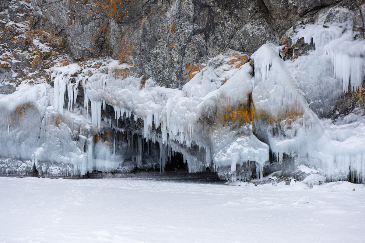 Baikal Helado 2020 - Blogs de Rusia - Dia 5 - Isla Elenka + Kharantzi + Isla Zamagoy + Isla Belen’kiy (15)