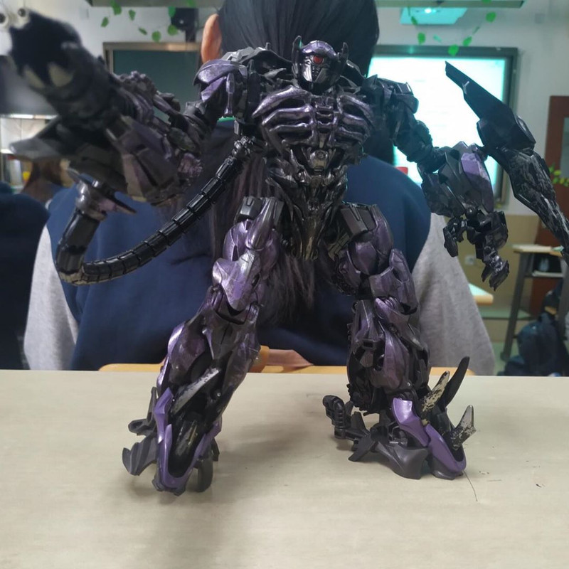 Studio-Series-Shockwave-06-1