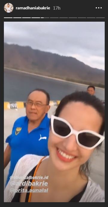 Momen liburan Nia Ramadhani yang diunggah di Instagram Stories