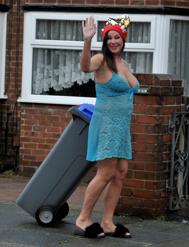 Lisa-Appleton-Sexy-TheFappening(1)
