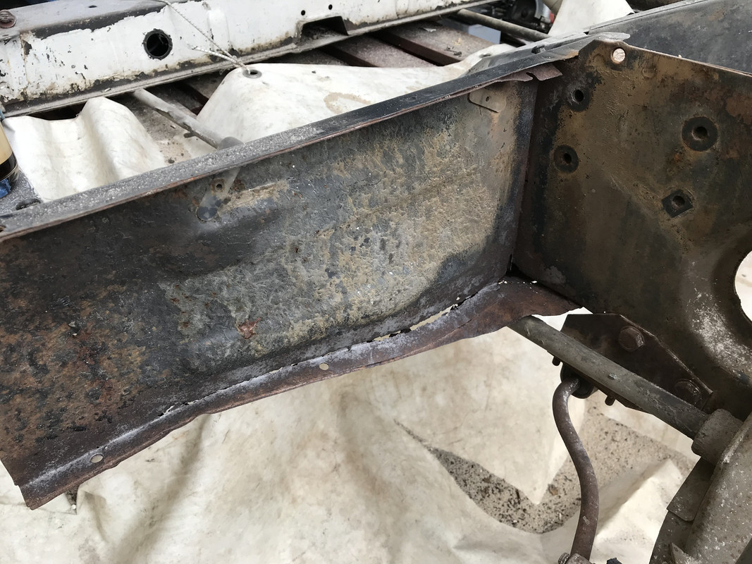 8B8E1D8E-CB5E-4695-A227-D0DFD5E9E69E