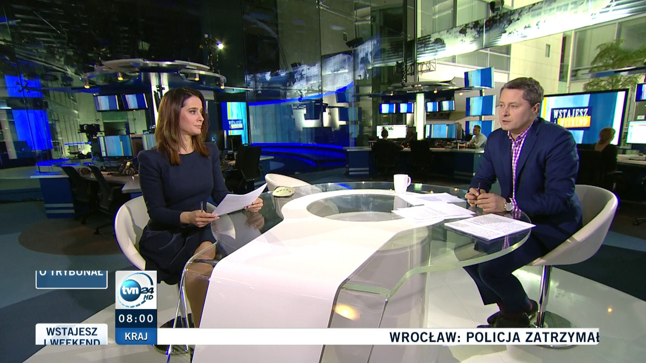 TVN_24_HD-22112015-0759.mts (0_01_05) 005500