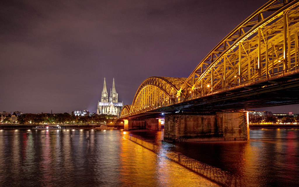 goldbridgecologne.jpg