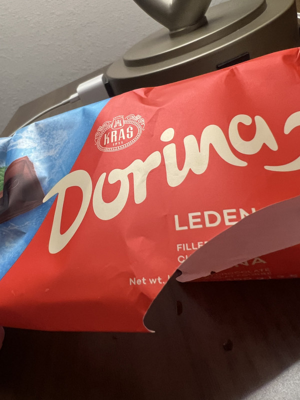 16C87653-676F-4844-A7B5-A747A1F71FEE