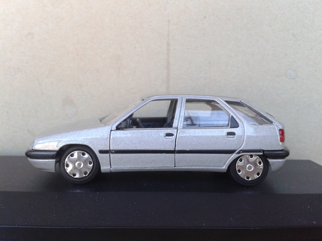 1991 Citroën ZX 1.6i Aura (Solido - nº 76 Coches inolvidables Salvat) (8)