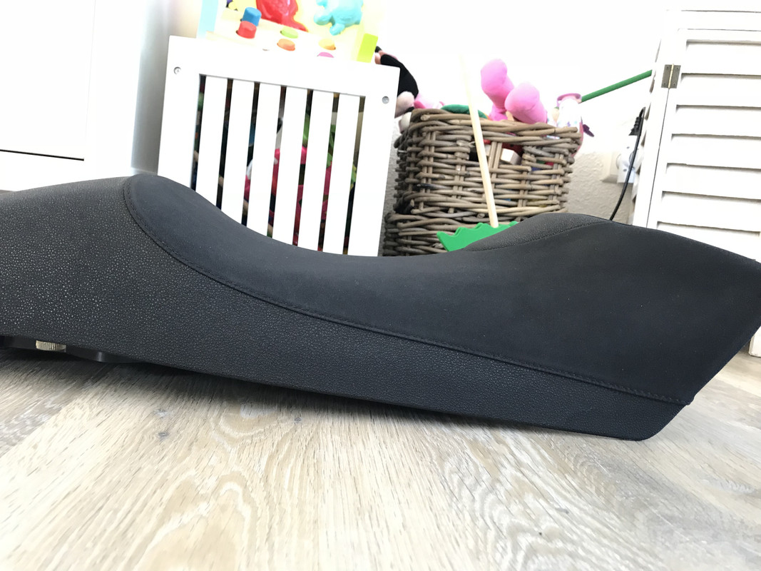 5C4B547A-6729-433B-9D34-2A3B94A30508