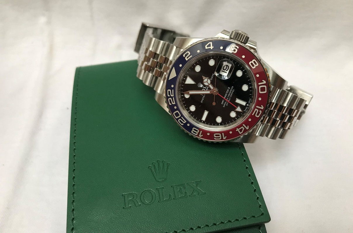 ROLEX GMT MASTER II 126710 BLRO (17)