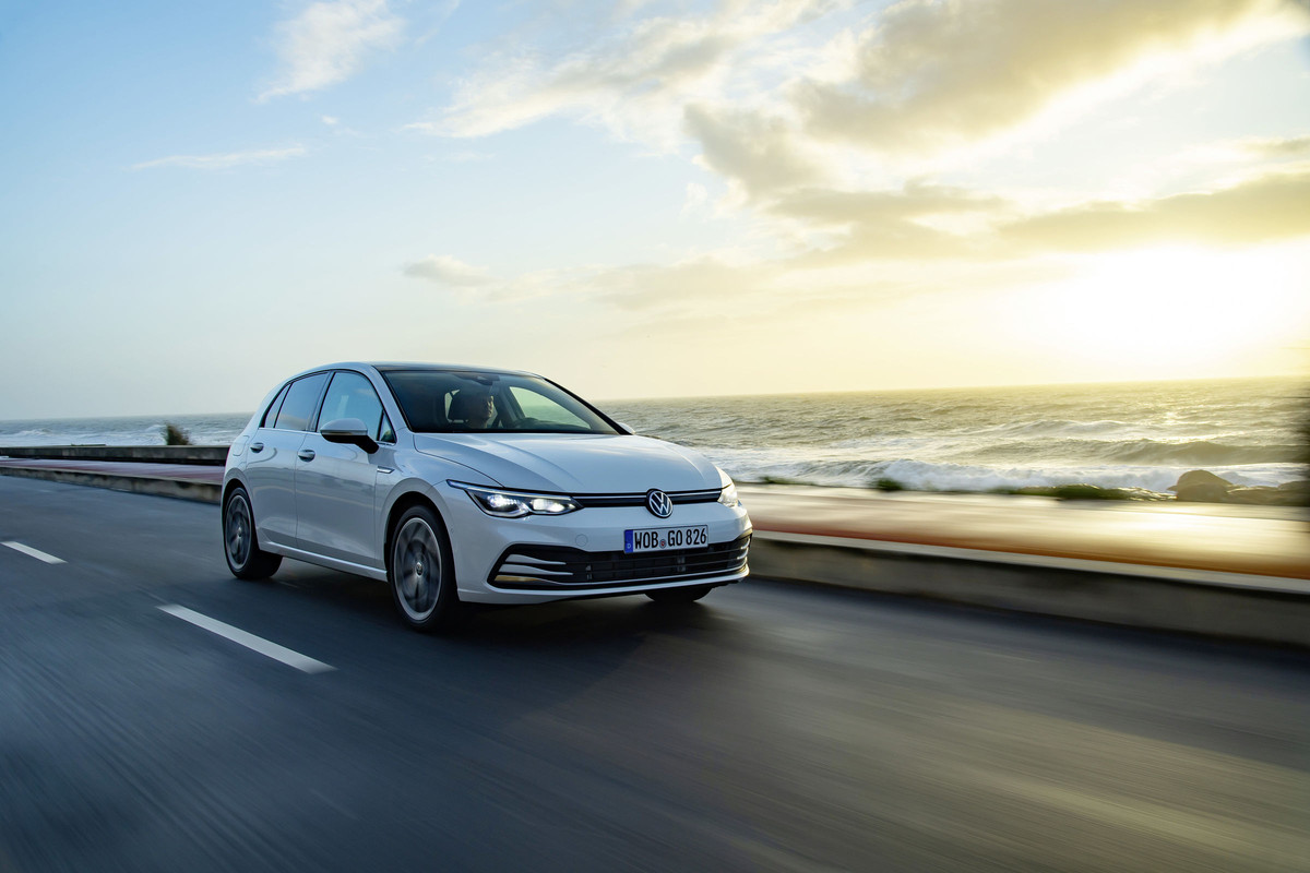 DB2019AU01937_overfull