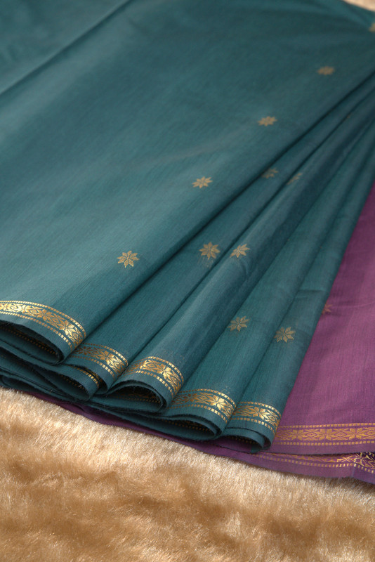 Rokea by RK Premium Handloom