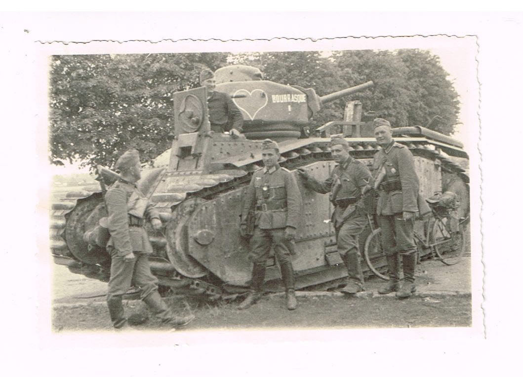 erbeuteter französischer Panzer