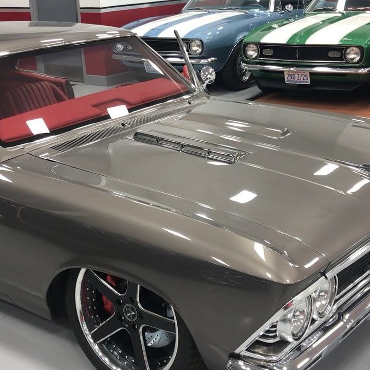 What Color Goes With Grey Car Interior