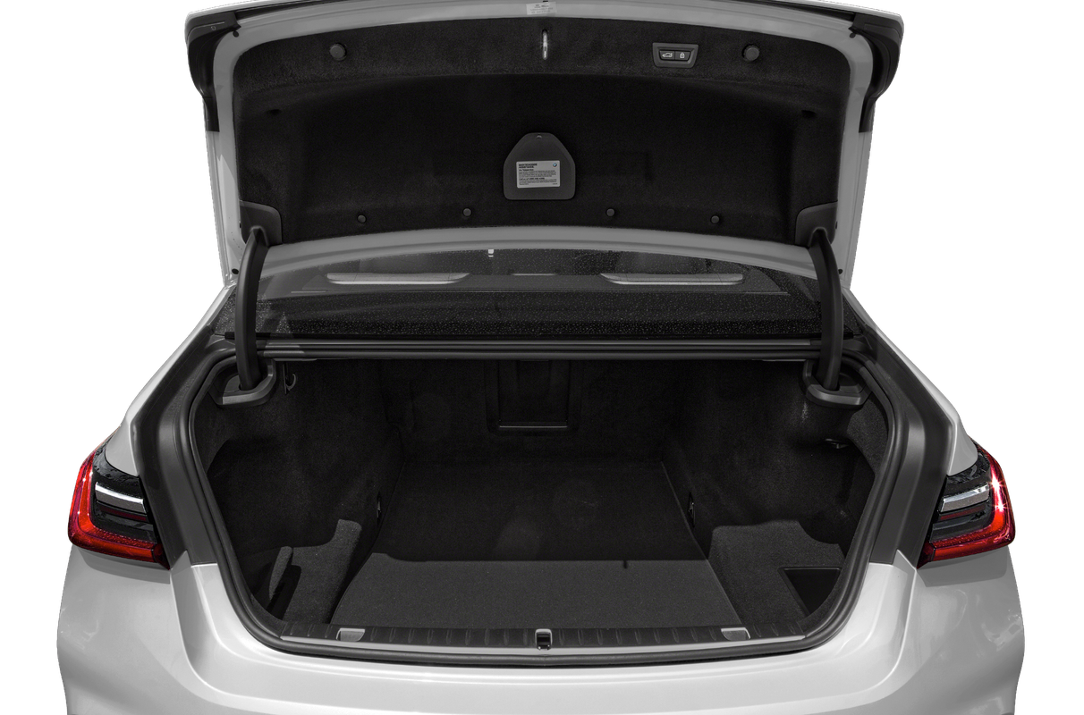 BMW 750 (9)
