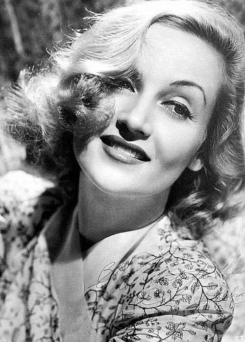 carole lombard d22