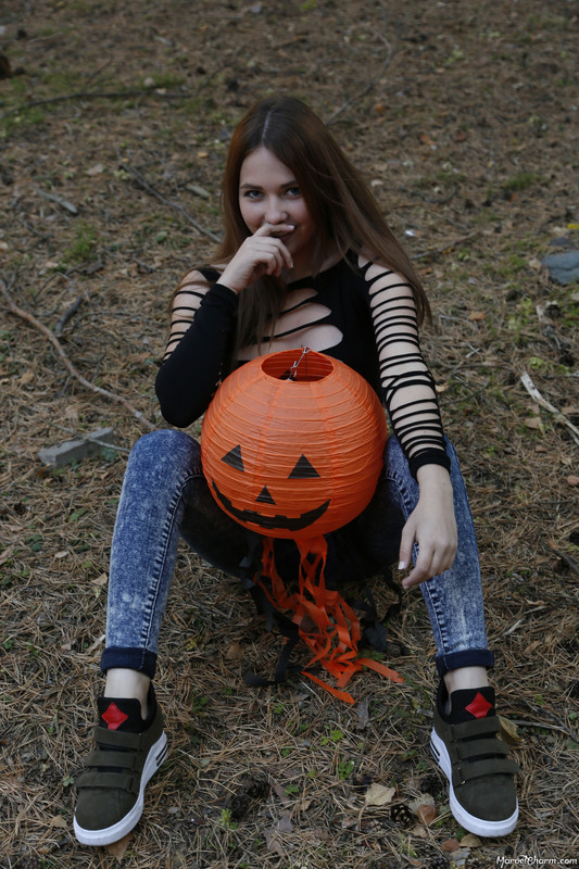 MarvelCharm_Mila-Halloween-016
