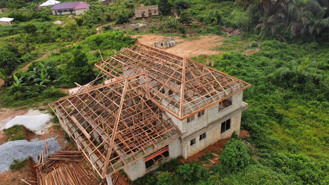 Commercial roofing project