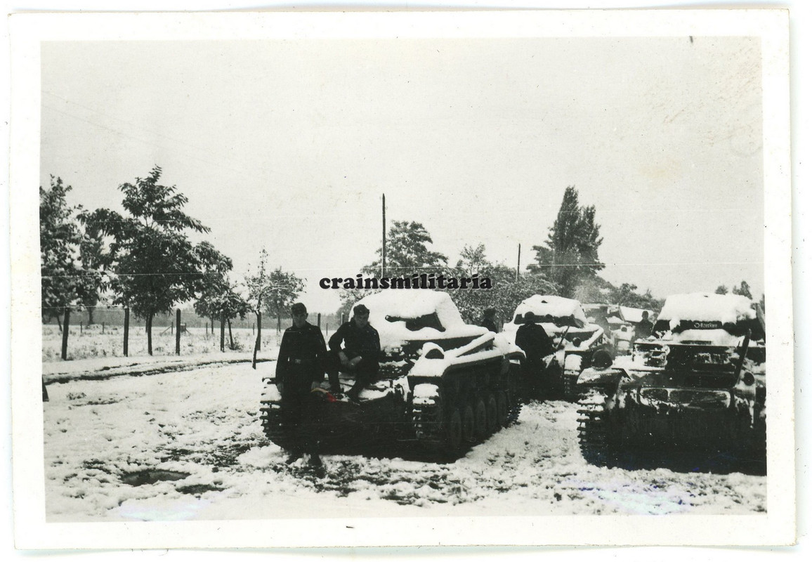 Orig. Foto Pz.Rgt.23 Panzer II Tank in LEGIONOWO b. Warschau Polen 1939 (1)
