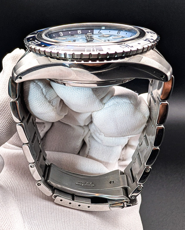 PXL_20250815_005136899