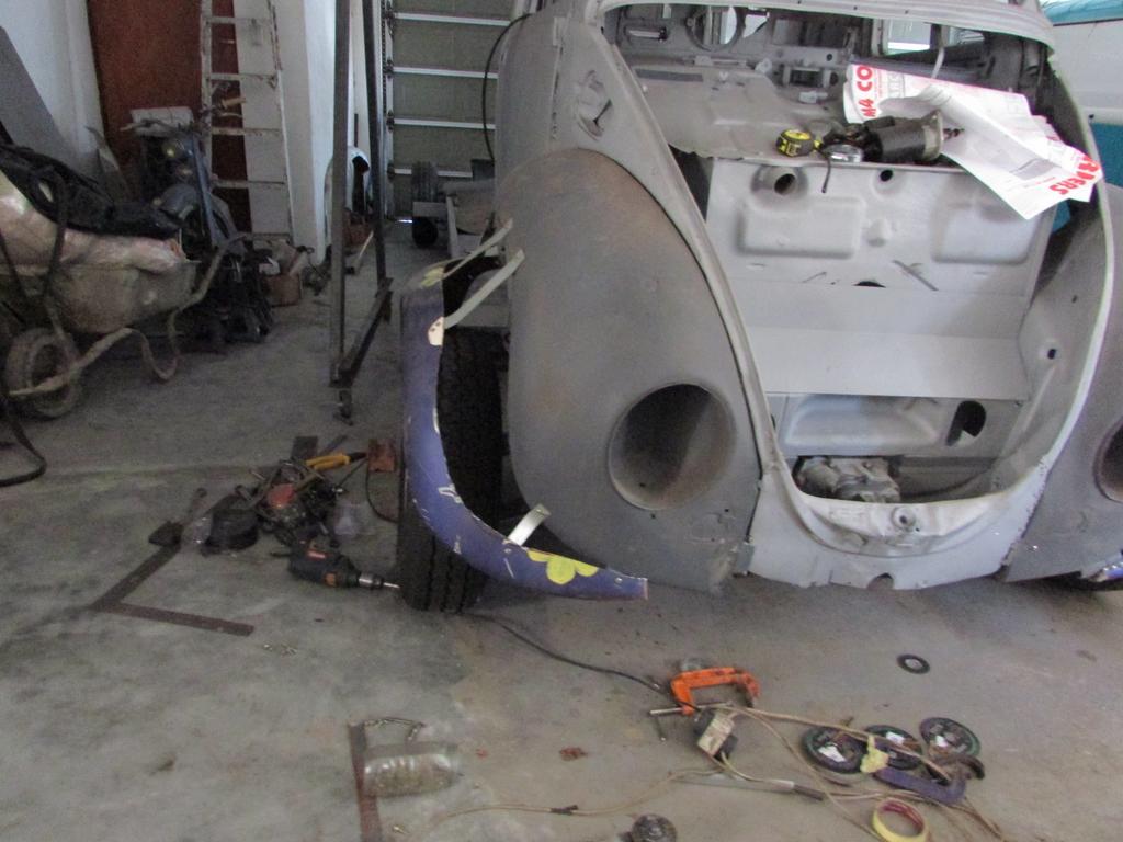 Building up the Front fenders (1)