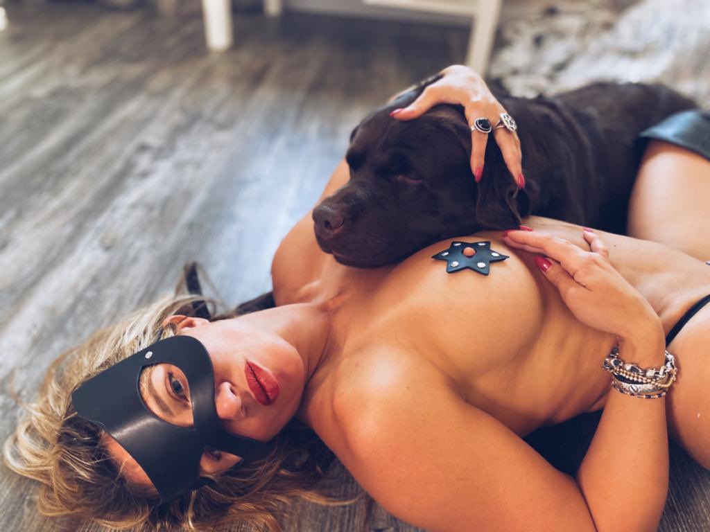 Queen Veronica Veronicasilesto Onlyfans Queen Veronica Veronicasilesto Onlyfans