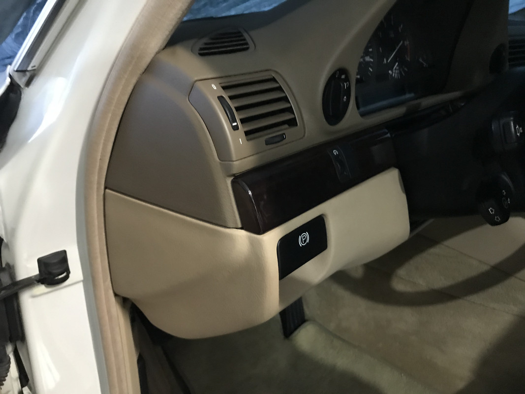 2FA63298-B838-4A79-9F97-E20C8EFB1C0C