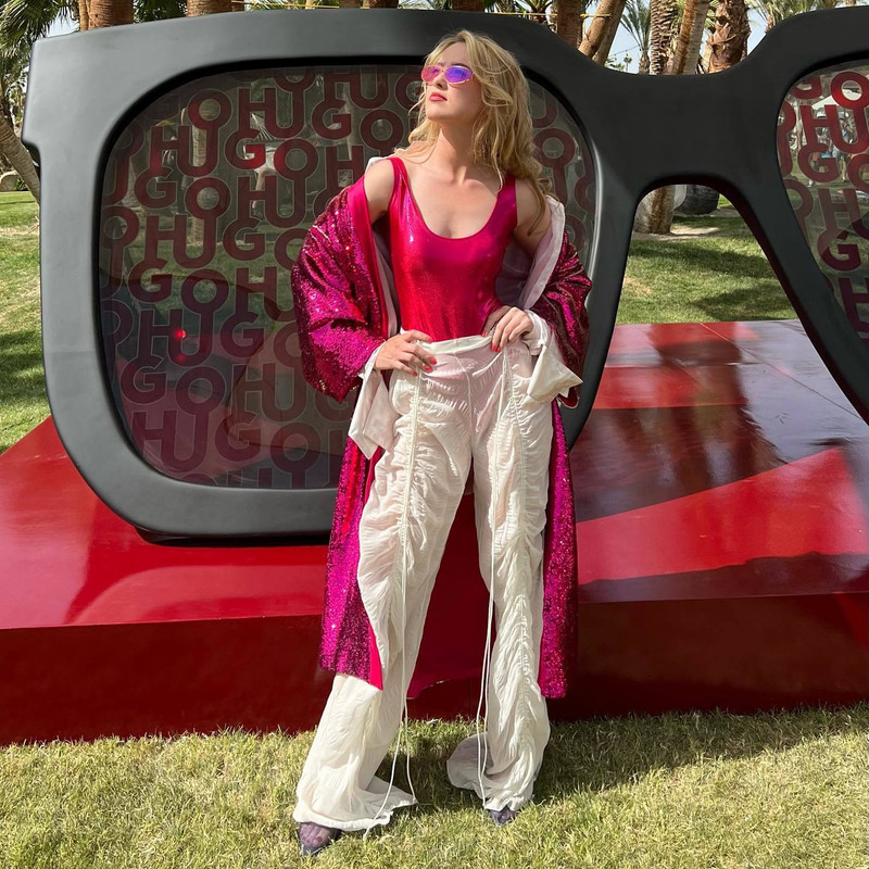 ACFB49A4-90ED-4E7D-9103-639B652DEE3A